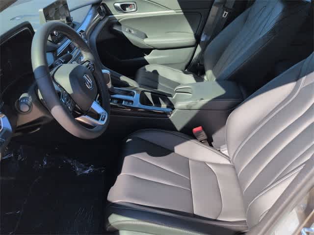 Thumbnail: 2025 Acura Integra - 17