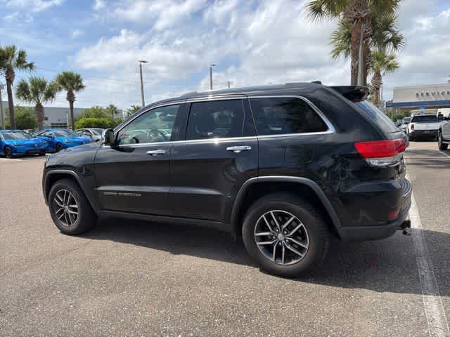 Thumbnail: 2017 Jeep Grand Cherokee - 20