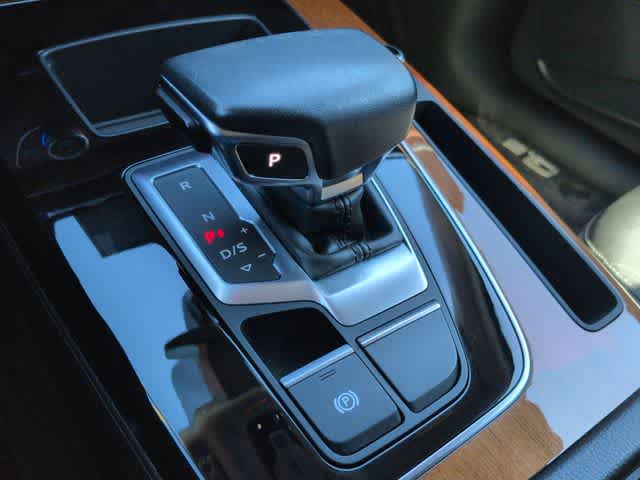 Thumbnail: 2023 Audi Q5 - 33