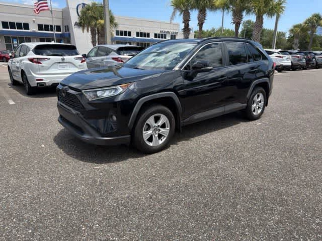 Used 2019 Toyota RAV4 XLE SUV