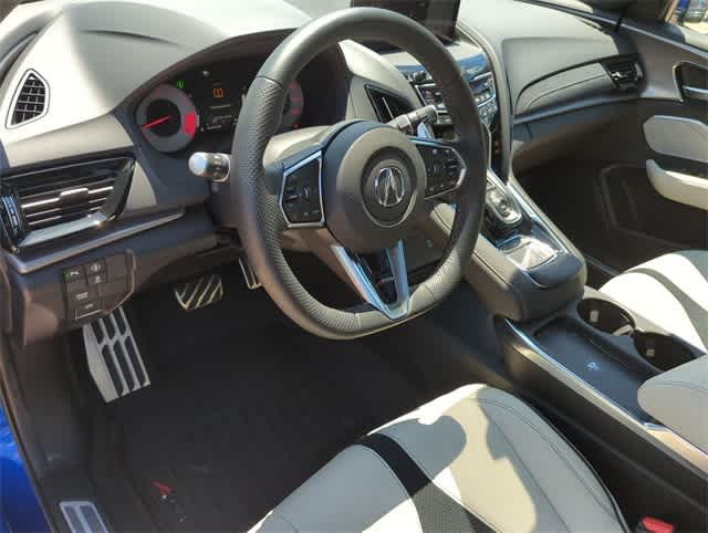 Thumbnail: 2025 Acura RDX - 10