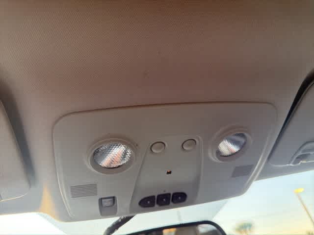 Thumbnail: 2013 GMC Acadia - 16