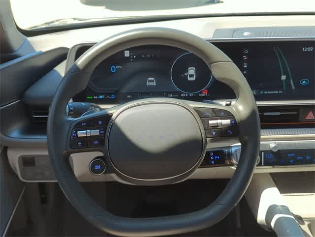 Thumbnail: 2023 Hyundai Ioniq 6 - 23