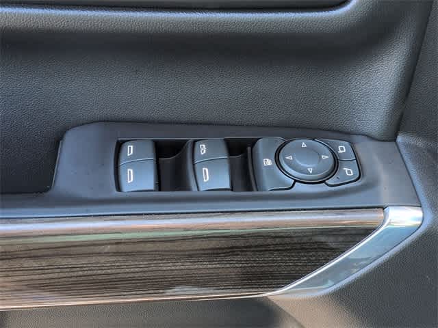 Thumbnail: 2019 Chevrolet Silverado 1500 - 40