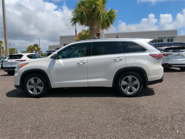 Thumbnail: 2016 Toyota Highlander - 5