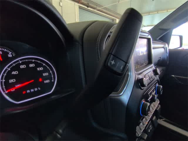 Thumbnail: 2019 Chevrolet Silverado 1500 - 32