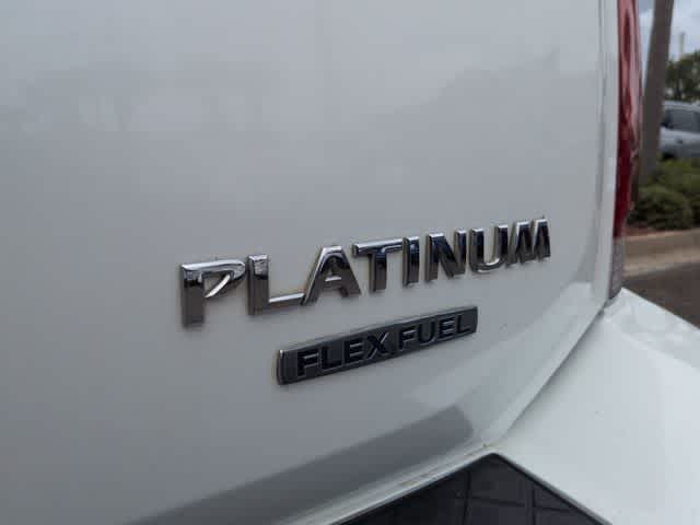 Thumbnail: 2015 Nissan Armada - 12