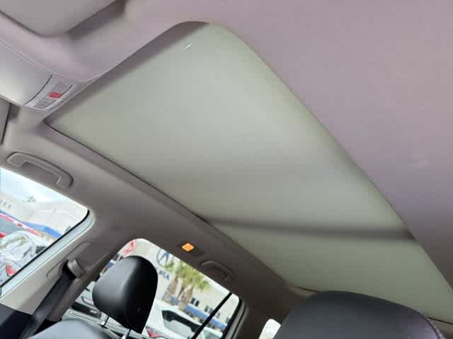 Thumbnail: 2018 Volkswagen Atlas - 14