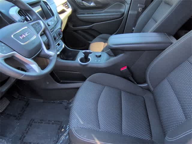 Thumbnail: 2022 GMC Terrain - 17