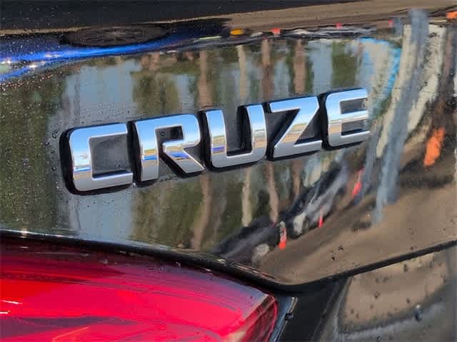 Thumbnail: 2017 Chevrolet Cruze - 13
