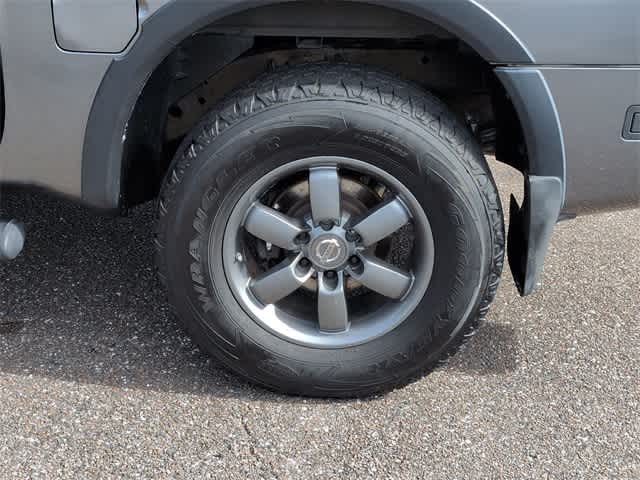 Thumbnail: 2015 Nissan Titan - 14