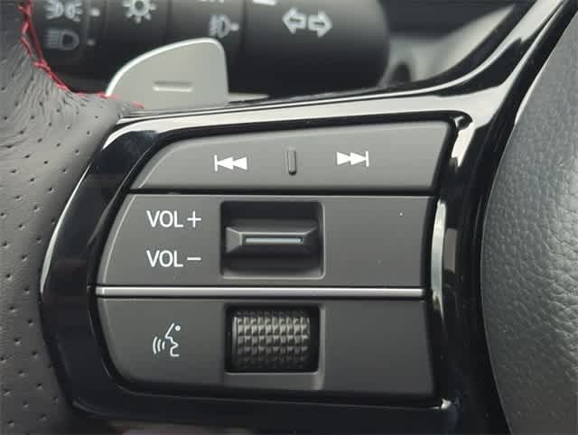 Thumbnail: 2025 Acura ADX - 26