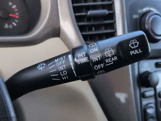 Thumbnail: 2003 Toyota Highlander - 24