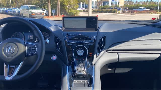Thumbnail: 2025 Acura RDX - 17