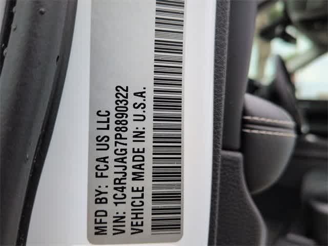 Thumbnail: 2023 Jeep Grand Cherokee L - 35