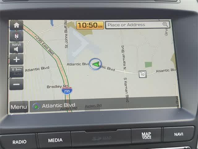 Thumbnail: 2017 Hyundai Santa Fe - 31