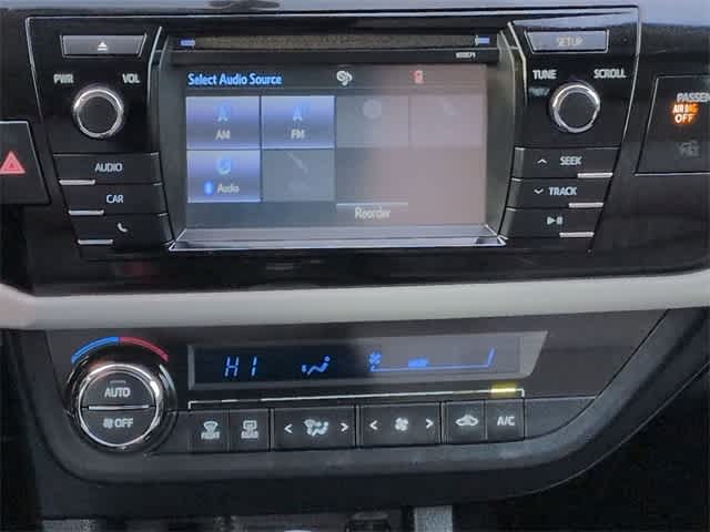 Thumbnail: 2016 Toyota Corolla - 28