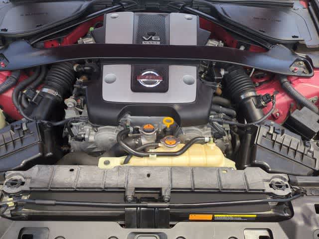 Thumbnail: 2015 Nissan Z - 15
