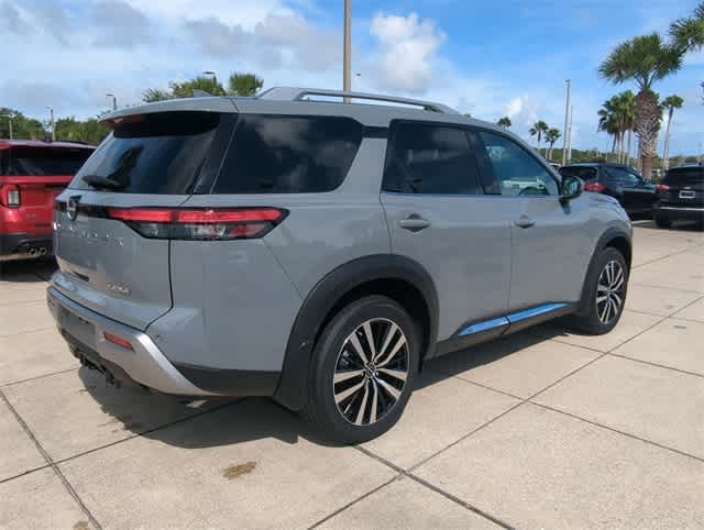 Thumbnail: 2025 Nissan Pathfinder - 8