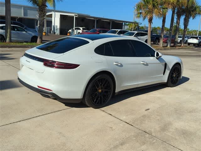 Thumbnail: 2020 Porsche Panamera - 8