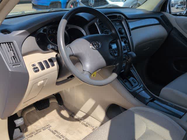 Thumbnail: 2003 Toyota Highlander - 10