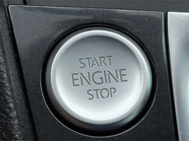 Thumbnail: 2021 Volkswagen Golf - 39