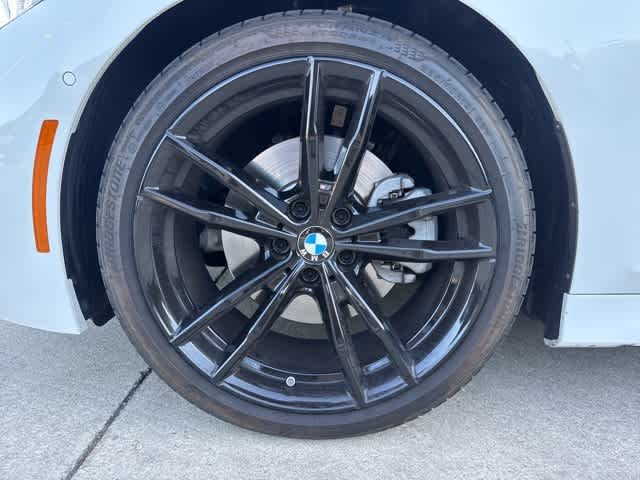 Thumbnail: 2024 BMW 3 Series - 3