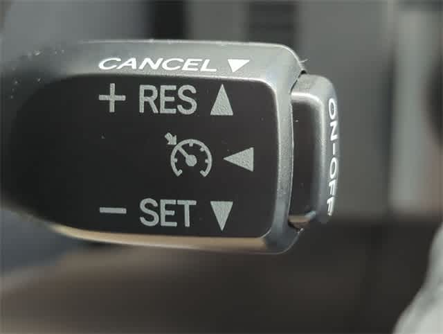 Thumbnail: 2017 Toyota Tacoma - 40