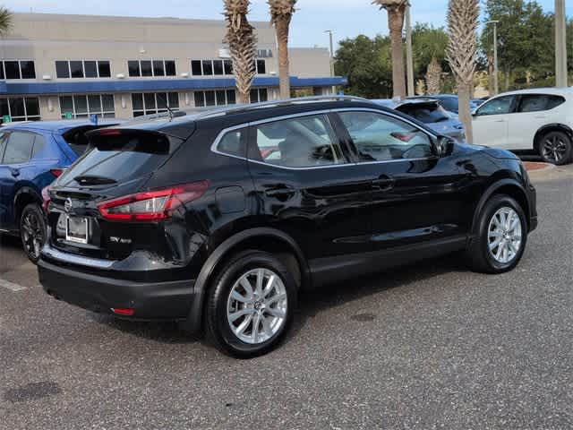 Thumbnail: 2022 Nissan Rogue Sport - 8