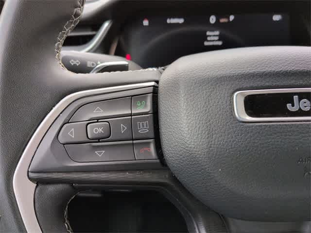 Thumbnail: 2023 Jeep Grand Cherokee L - 23