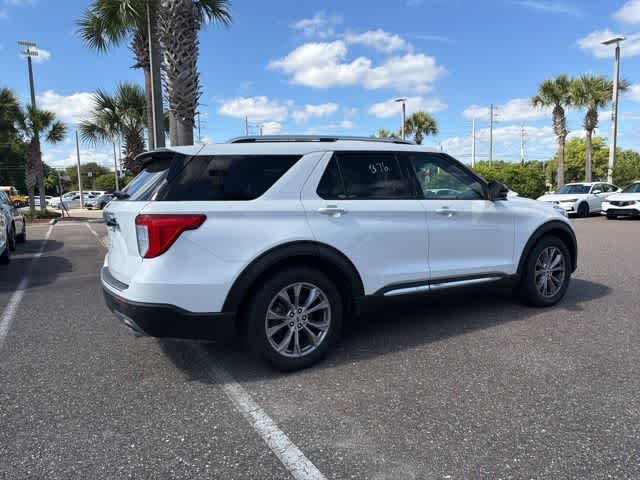Thumbnail: 2021 Ford Explorer - 14