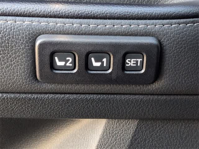 Thumbnail: 2020 Toyota 4Runner - 43