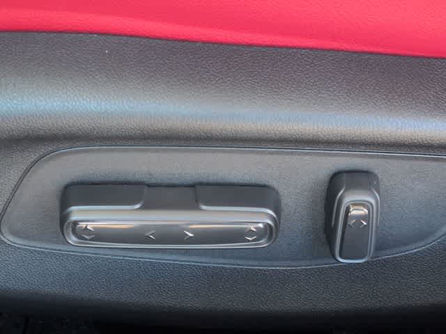 Thumbnail: 2025 Acura Integra - 18