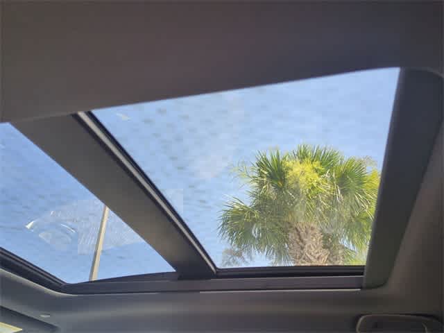 Thumbnail: 2025 Acura ADX - 23