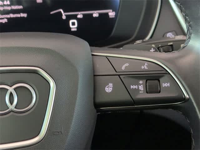 Thumbnail: 2022 Audi Q5 - 27