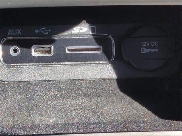 Thumbnail: 2014 Jeep Grand Cherokee - 34