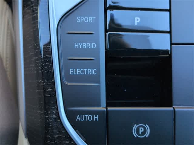 Thumbnail: 2023 BMW 3 Series - 41