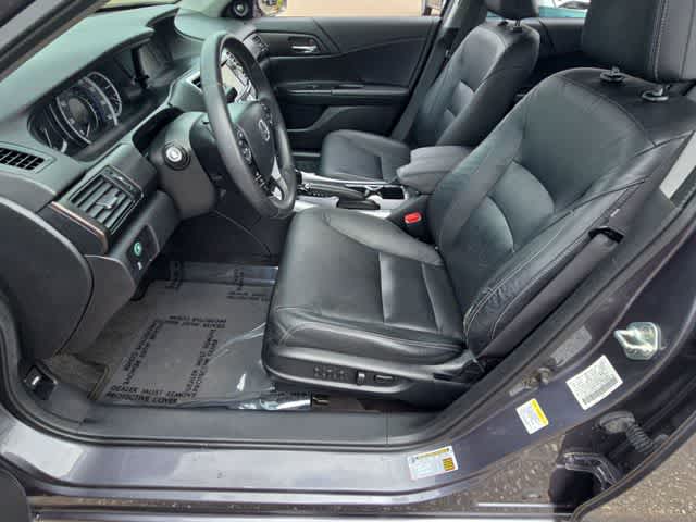 Thumbnail: 2013 Honda Accord - 17