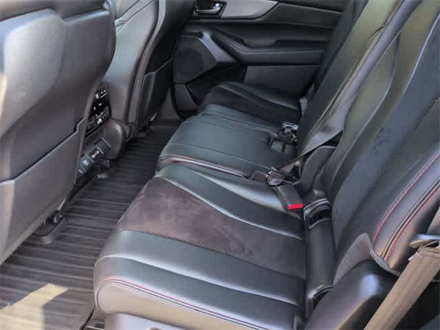 Thumbnail: 2023 Acura MDX - 21