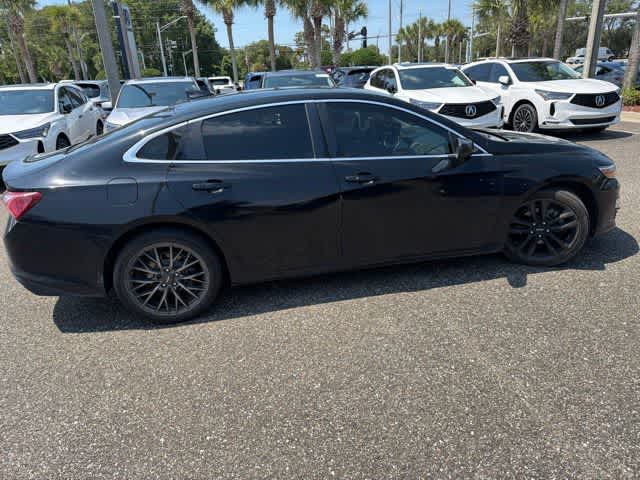 Thumbnail: 2020 Chevrolet Malibu - 9