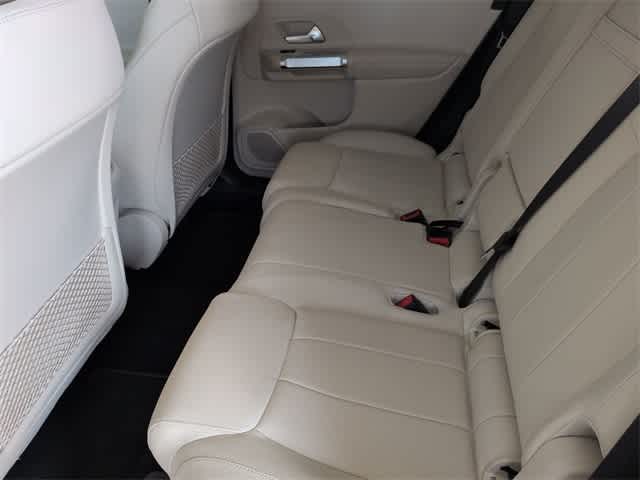 Thumbnail: 2022 Mercedes-Benz GLB - 20