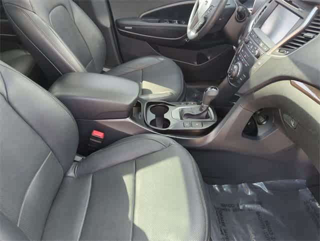 Thumbnail: 2017 Hyundai Santa Fe - 24