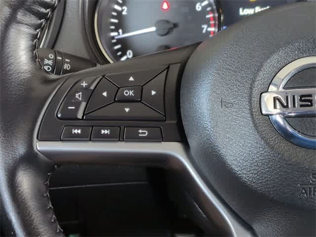 Thumbnail: 2022 Nissan Rogue Sport - 24