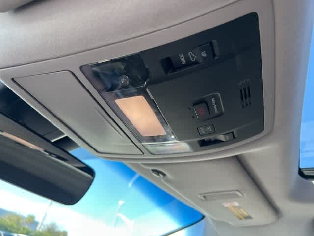 Thumbnail: 2016 Lexus RX - 15