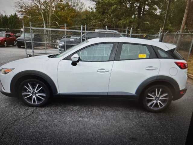 2018 Mazda CX-3 Touring photo 2