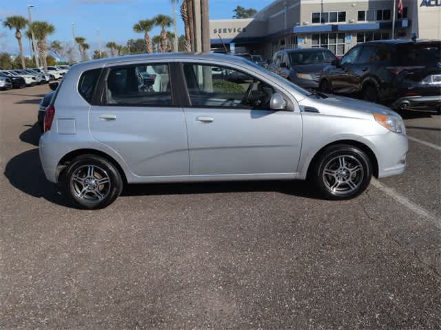 Thumbnail: 2011 Chevrolet Aveo - 9