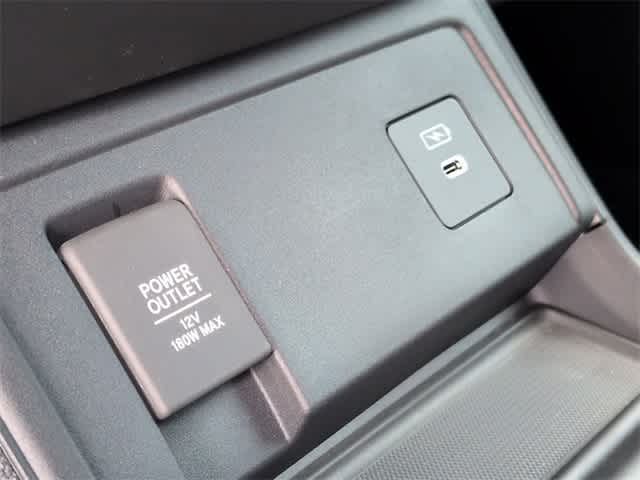 Thumbnail: 2025 Acura RDX - 33