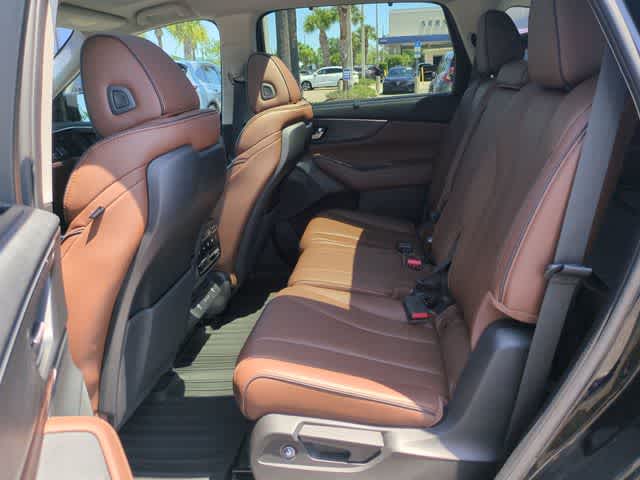 Thumbnail: 2023 Acura MDX - 20