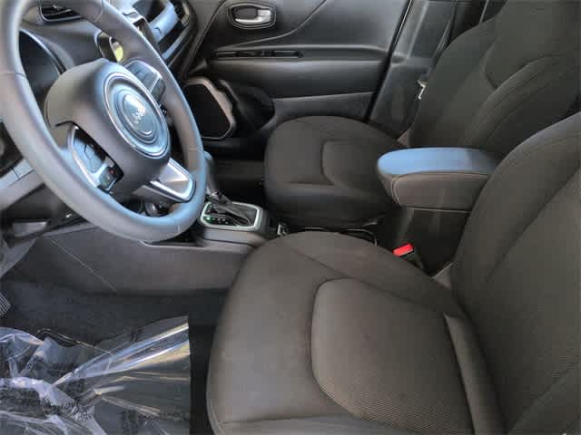 Thumbnail: 2023 Jeep Renegade - 17