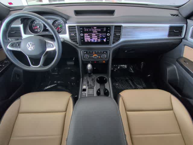 Thumbnail: 2021 Volkswagen Atlas - 15